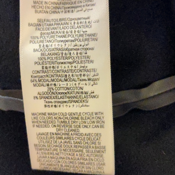 BCBGMAXAZRIA FAUX LEATHER TOP - Picture 5 of 6